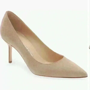 New Manolo Blahnik size 39